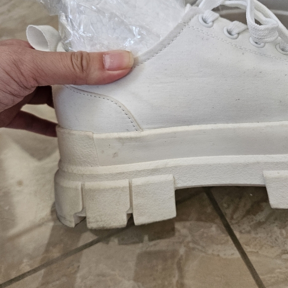 Forever 21 chunky sneakers size 7 - Picture 2 of 13